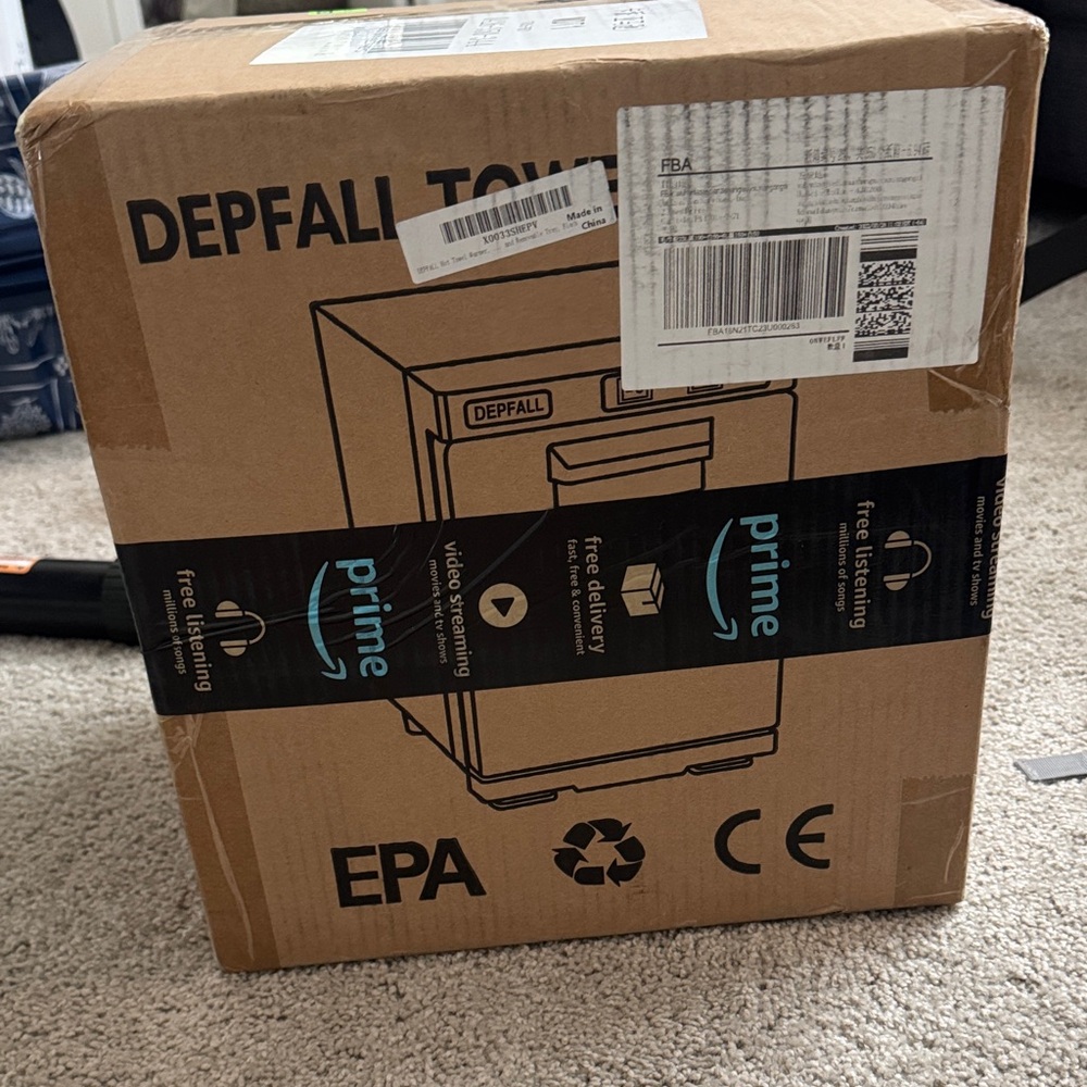 Depfall mini towel warmer new in box ready to ship!